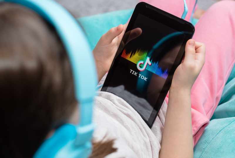 Advise for parents about social media Advise for parents about social media